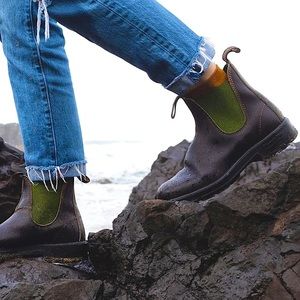 Blundstone #519 WOMEN'S CHELSEA BOOTS - STOUT BROWN / OLIVE size 8.5